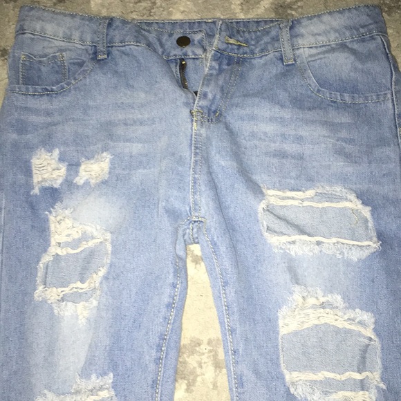 blue ripped jeans - Picture 2 of 3